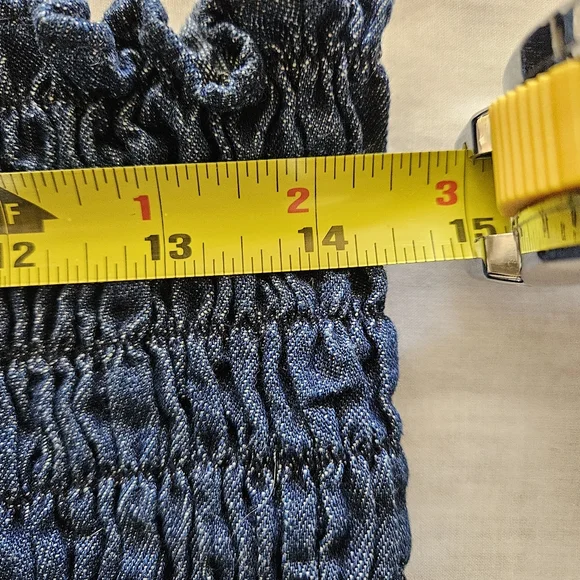 Venezia Jeans Denim Blue Smocked Women's Top - Picture 6 of 6